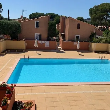 Ferienhaus Villa Mitoyenne 6 Pers Avec Piscine, Parking, Clim - Fr-1-607-155 Agde