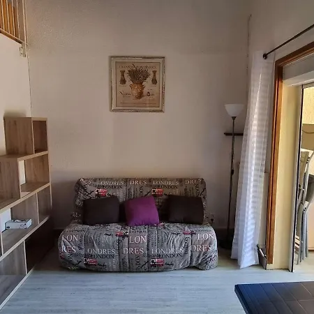 Villa Mitoyenne 6 Pers Avec Piscine, Parking, Clim - Fr-1-607-155 Agde