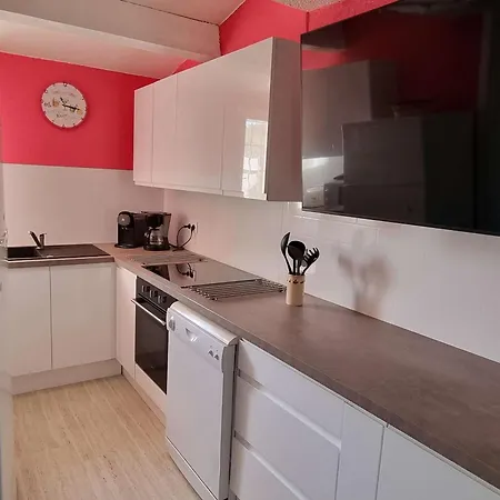 Ferienhaus Villa Mitoyenne 6 Pers Avec Piscine, Parking, Clim - Fr-1-607-155 *