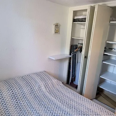 Ferienhaus Villa Mitoyenne 6 Pers Avec Piscine, Parking, Clim - Fr-1-607-155