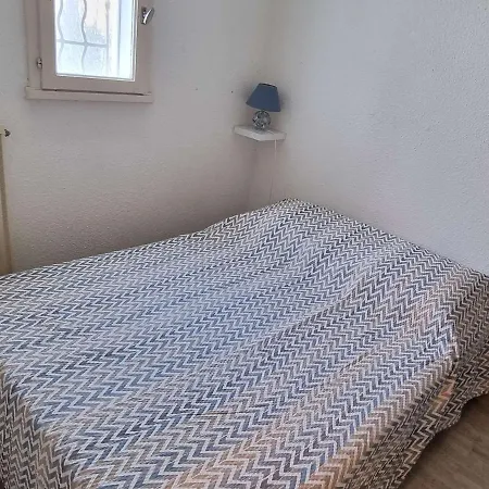 Villa mitoyenne 6 pers avec piscine, parking, clim - FR-1-607-155 * Agde