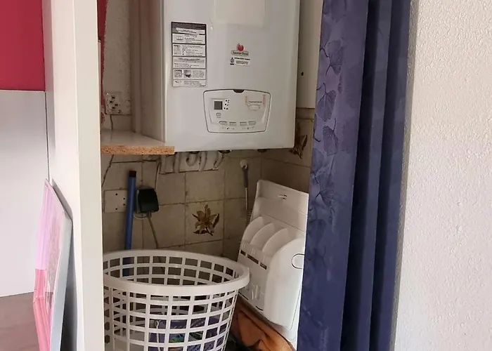 Villa Mitoyenne 6 Pers Avec Piscine, Parking, Clim - Fr-1-607-155 Agde