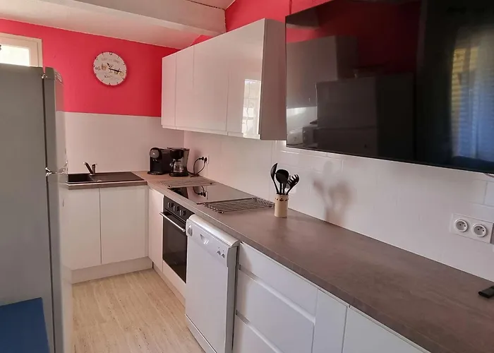 Prázdninový dům Villa Mitoyenne 6 Pers Avec Piscine, Parking, Clim - Fr-1-607-155 *